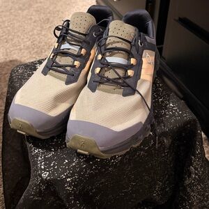 Performance Trail Runners in Olive and Navy